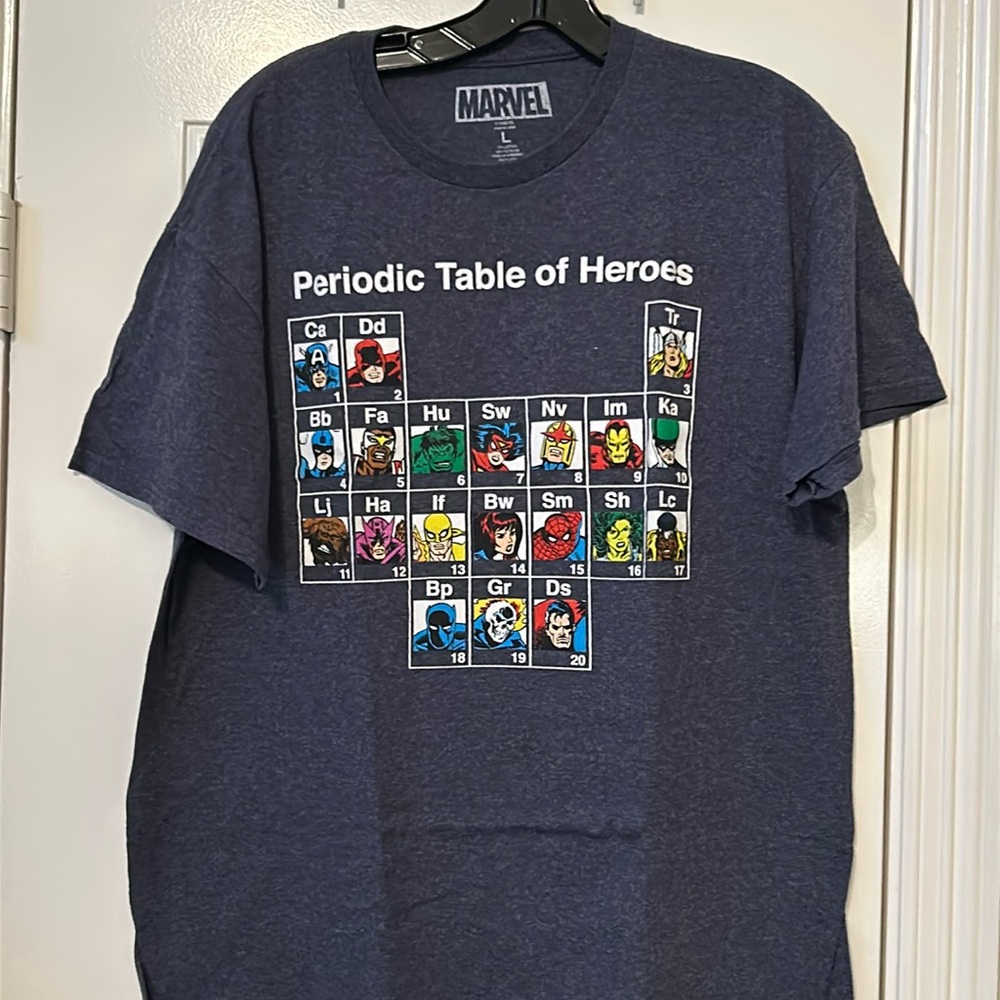 Marvel Periodic Table of Heroes Graphic Tee Shirt Grey Gray Size L Large Comic